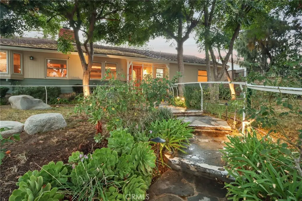 11129 White Oak, Granada Hills, CA 91344 - #1