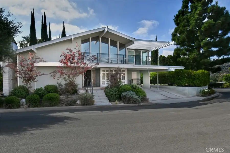 11566 Dona Teresa, Studio City, CA 91604 - Image #2