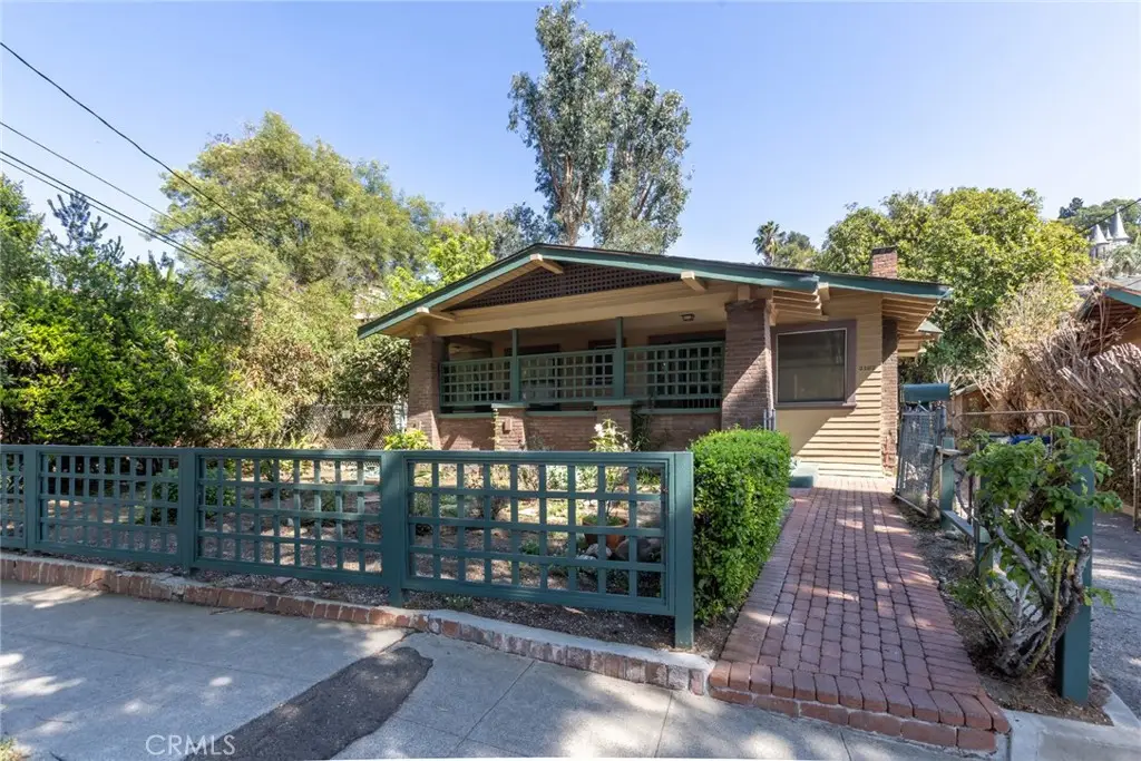 2100 Holly Drive, Los Angeles, CA 90068 - Image #1