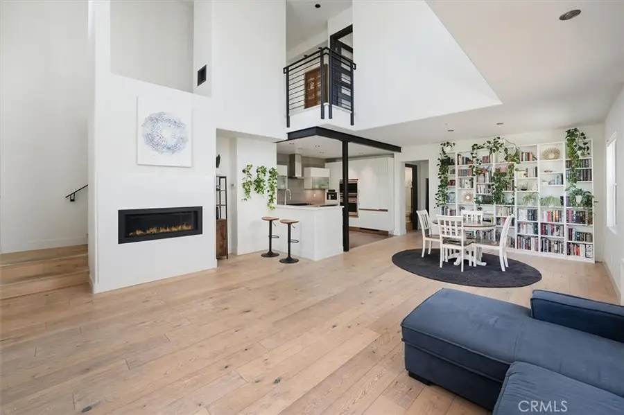 27017 Fairway Ln, Valencia, CA 91381 - #2