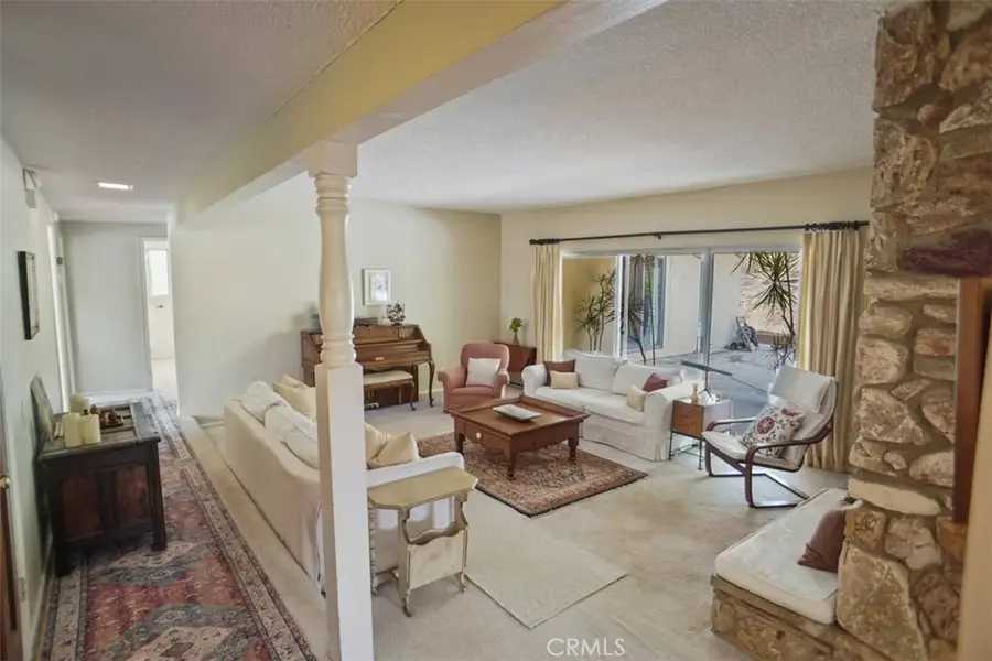 615 Camino Verde, Thousand Oaks, CA 91360 - #2