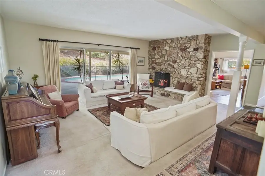 615 Camino Verde, Thousand Oaks, CA 91360 - #3