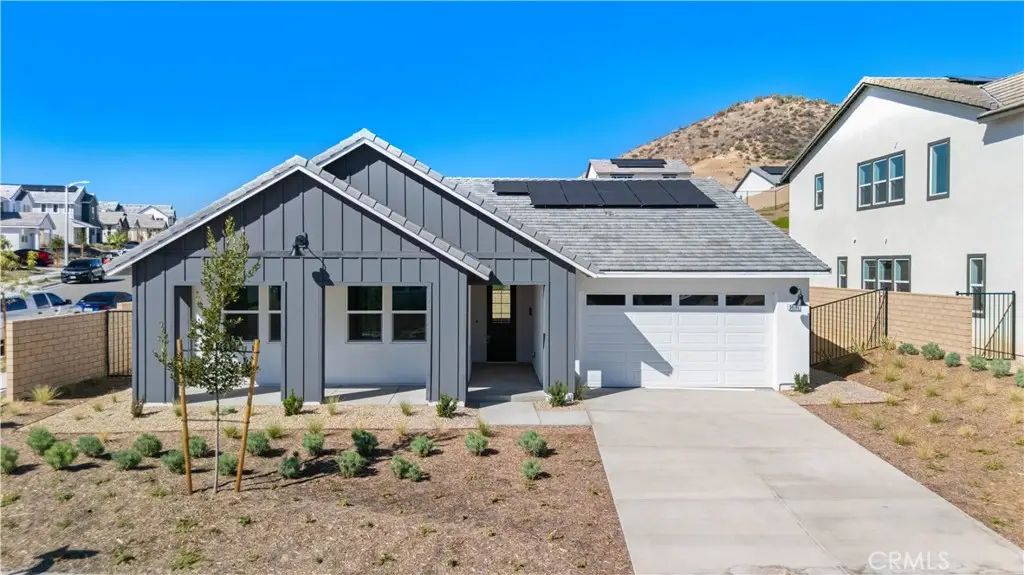 30105 Hillside Place, Castaic, CA 91384 - #1