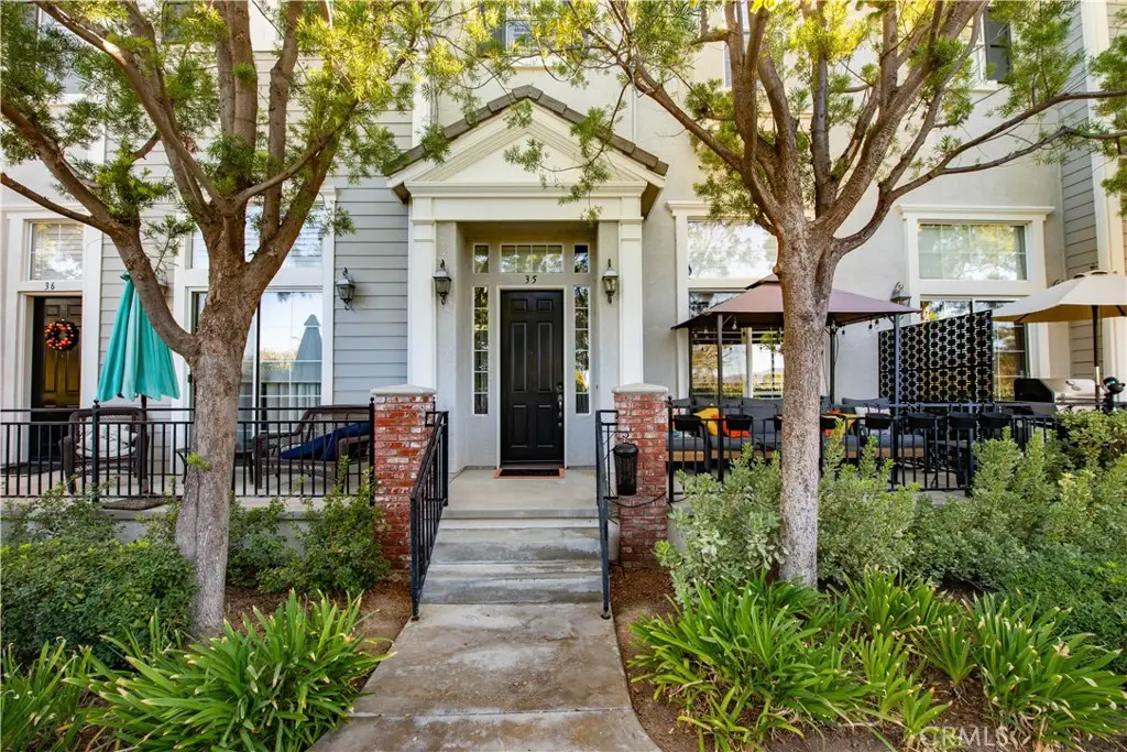 26841 Shorebreak Lane #35, Valencia, CA 91355 - Image #1