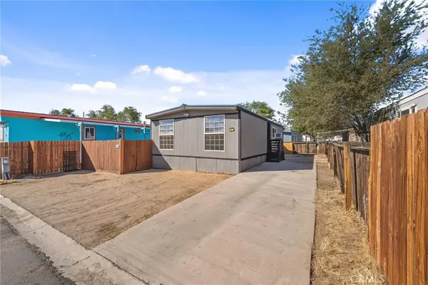 3300 15th Street W #361, Rosamond, CA 93560