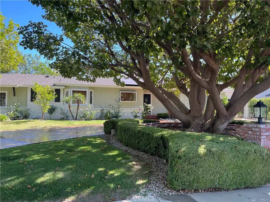 10132 Wish Avenue, Northridge, CA 91325 - Image #2