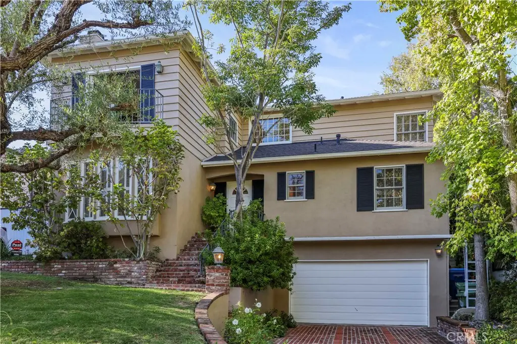 14015 Roblar Rd, Sherman Oaks, CA 91423 - #1