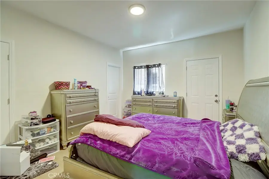 834 E 33rd Street, Los Angeles, CA 90011 - Image #3