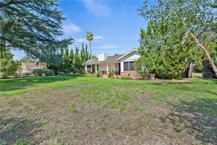 23003 Mariano Street, Woodland Hills, CA 91367 - #3