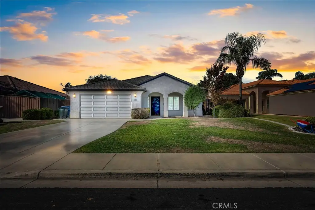 6607 Radio Flyer, Bakersfield, CA 93312 - #1