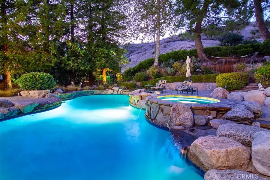 6085 Lake Lindero, Agoura Hills, CA 91301 - #2