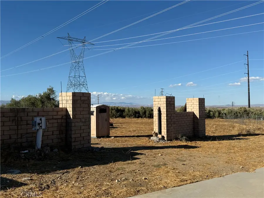 8539 W Avenue L, Lancaster, CA 93536 - Image #3