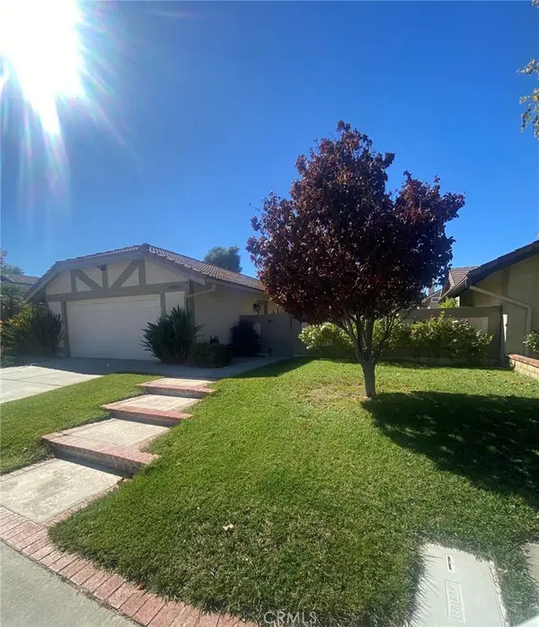 26117 La Vita Court, Valencia, CA 91355