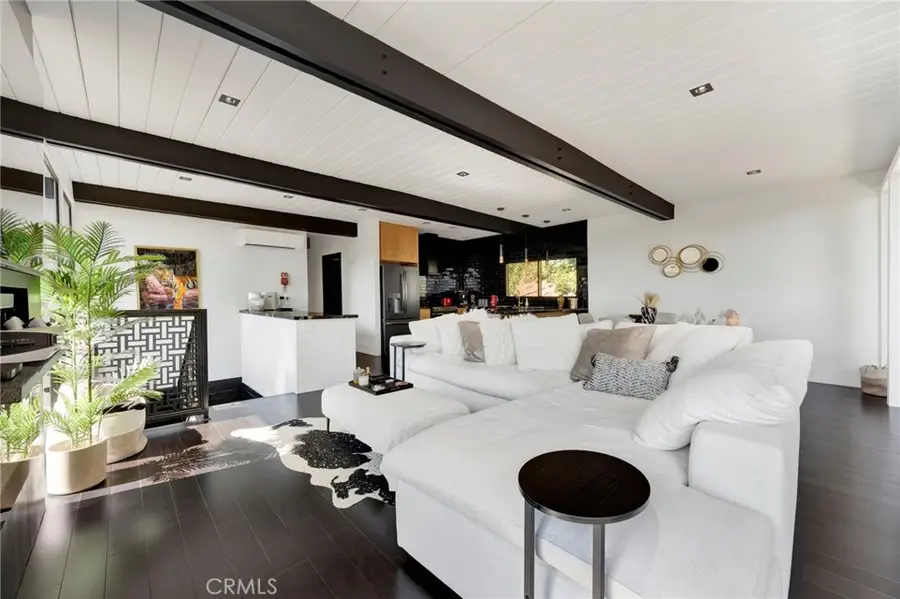 4009 Weslin Avenue, Sherman Oaks, CA 91423 - Image #3