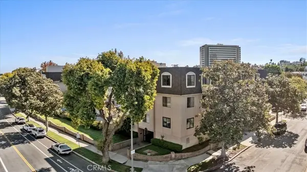 1201 S. Roxbury Dr. #106, Los Angeles, CA 90035