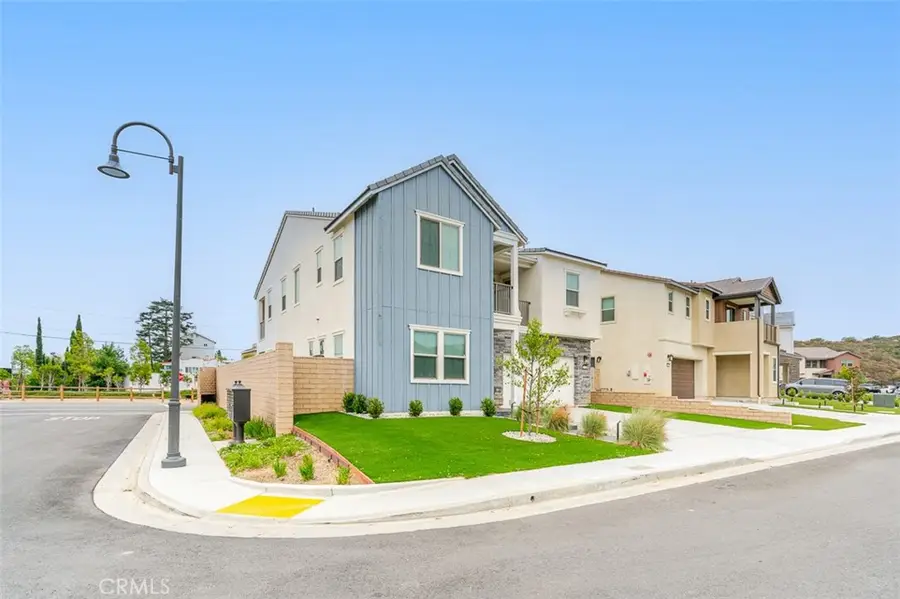 21604 Canyon, Chatsworth, CA 91311 - Image #2