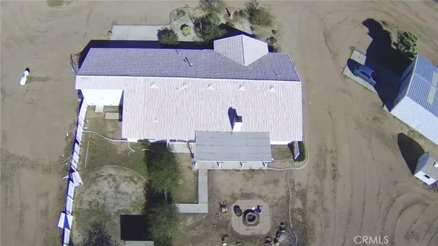 8354 White Road, Phelan, CA 92371 - Image #3