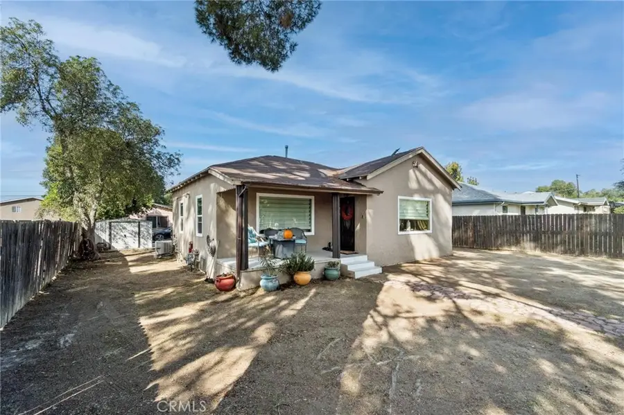 10959 Memory Park Avenue, San Fernando, CA 91345 - #2
