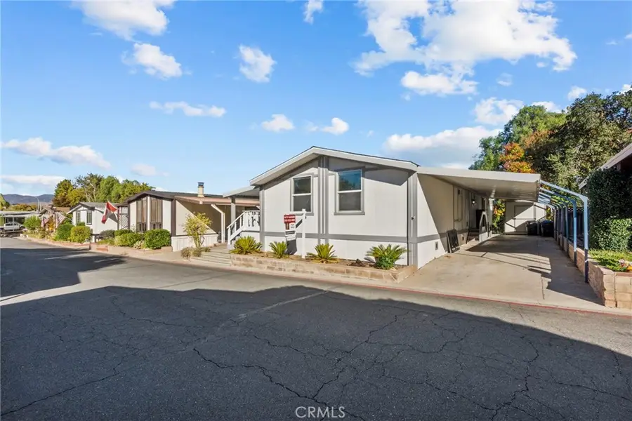 31318 Lakehills Rd #8, Castaic, CA 91384 - Image #3