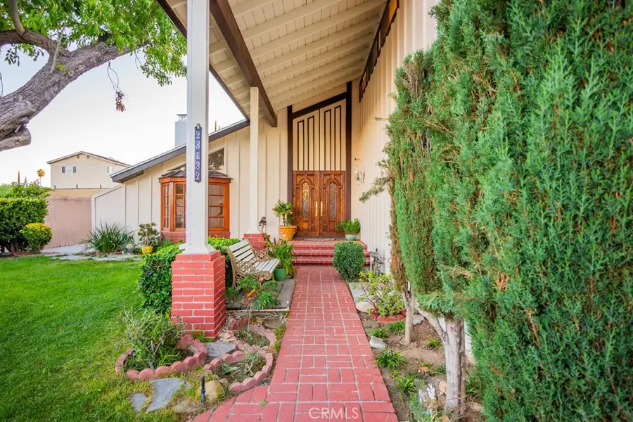 23132 Posada, Valencia, CA 91354 - Image #2