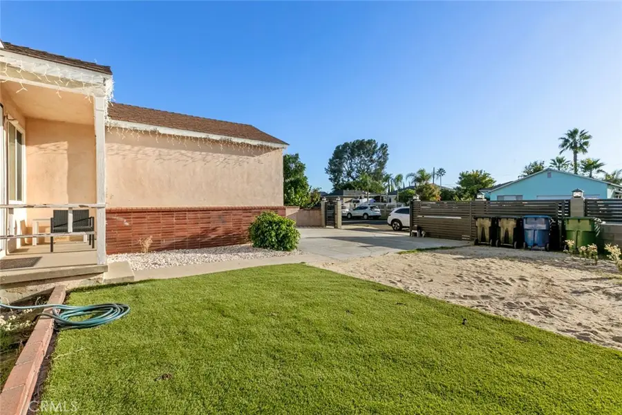 8436 Amboy, Sun Valley, CA 91352 - Image #3