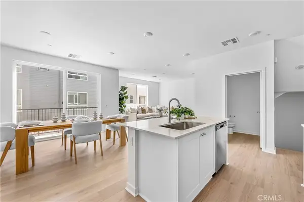 9423 1/2 N Sepulveda Blvd. #3, North Hills, CA 91343