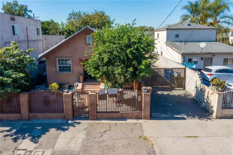 5307 5307 1/2 Compton Avenue, Los Angeles, CA 90011 - #2
