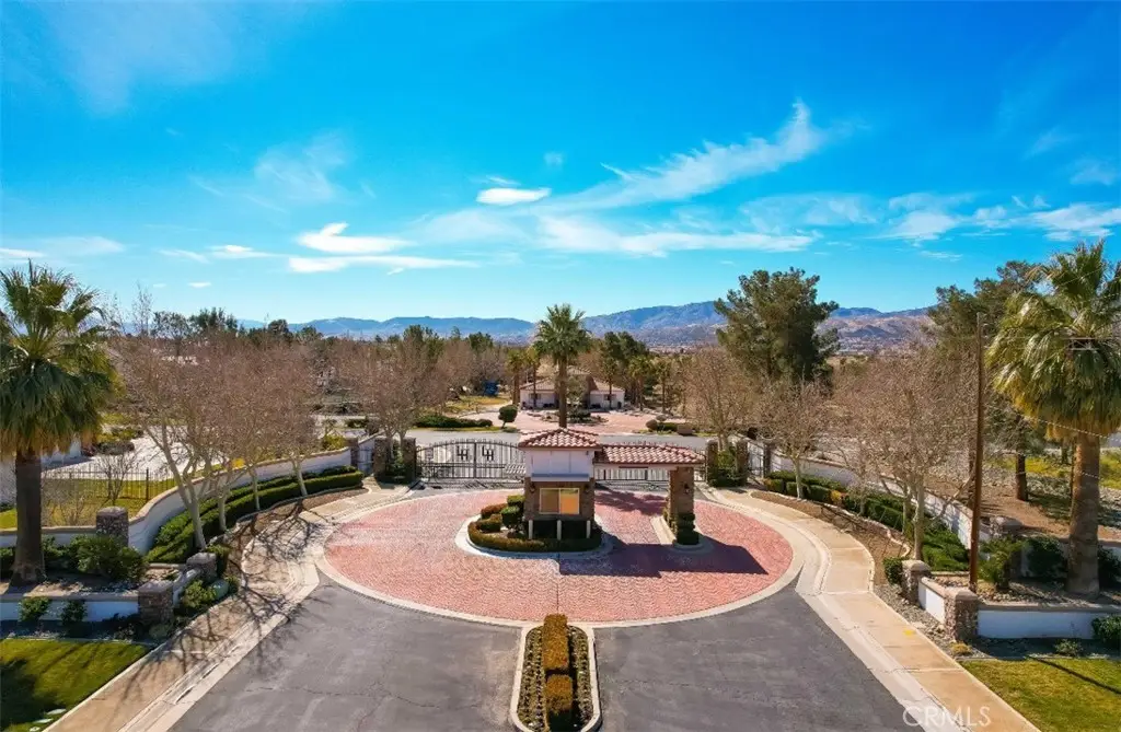 3319 Camino Hermanos, Lancaster, CA 93536 - #1