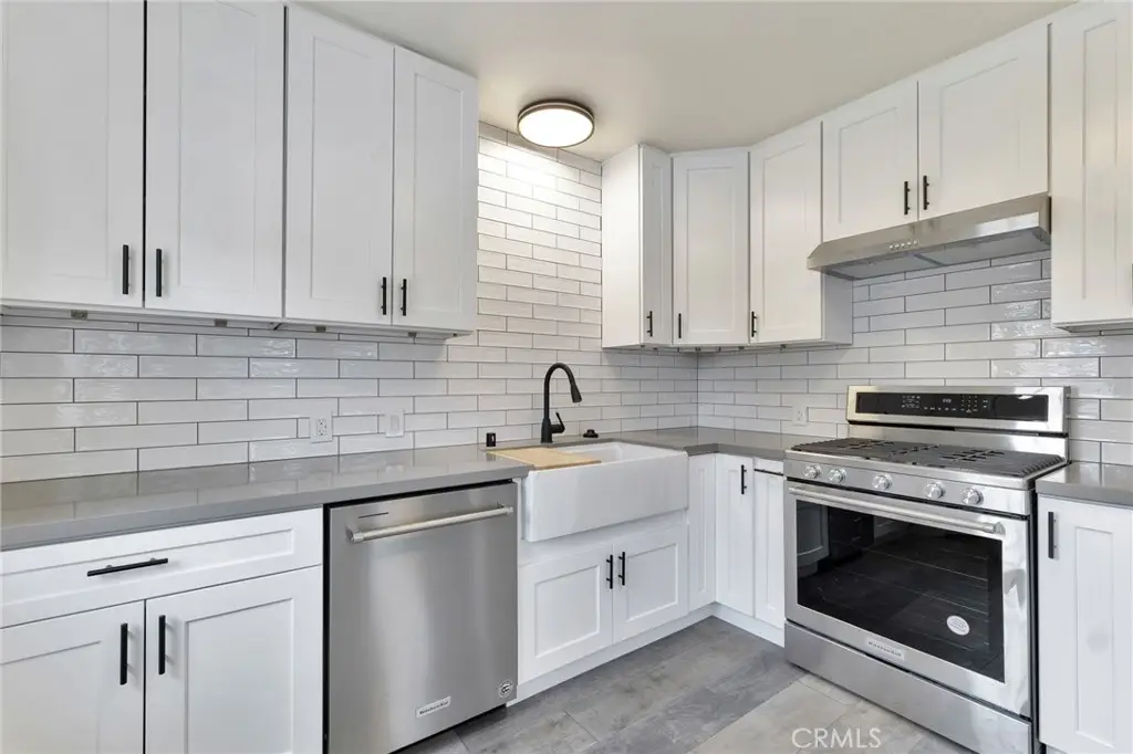 7138 Lurline, Winnetka, CA 91306 - #1