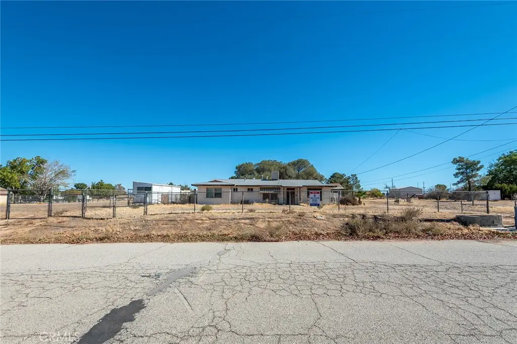 42106 22nd W, Lancaster, CA 93536 - #1