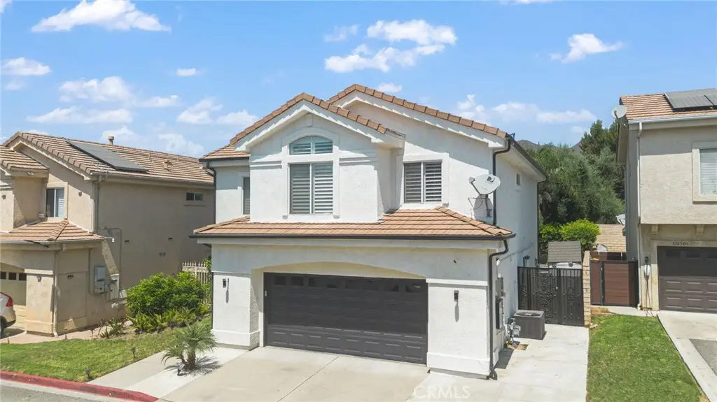 13656 Dronfield Ave, Sylmar, CA 91342 - Image #1