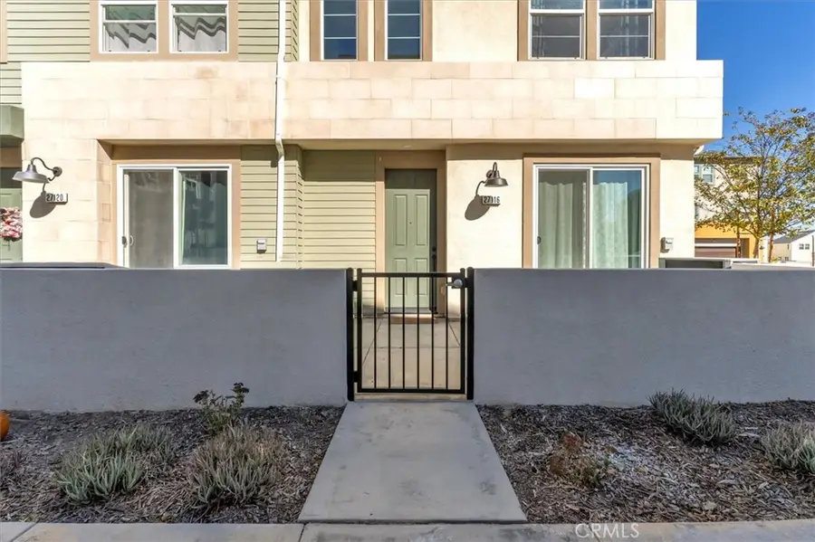 27116 Valley Oak Place, Valencia, CA 91355 - Image #3