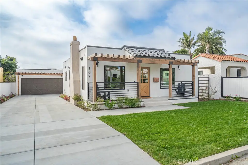 109 S Dunning, San Buenaventura Ventura, CA 93003 - #1