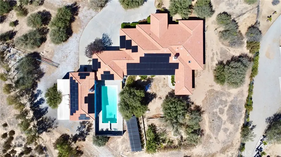 10234 Clover Drive, Oak Hills, CA 92344 - #2