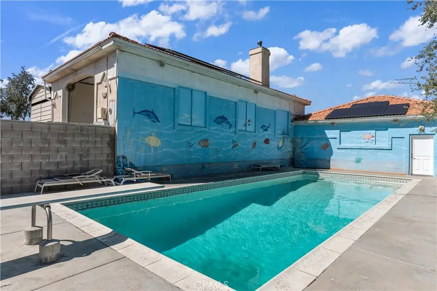 10234 Clover Drive, Oak Hills, CA 92344 - #3