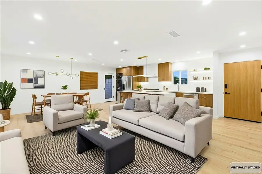 7663 Sedan Avenue, Canoga Park, CA 91304 - Image #3