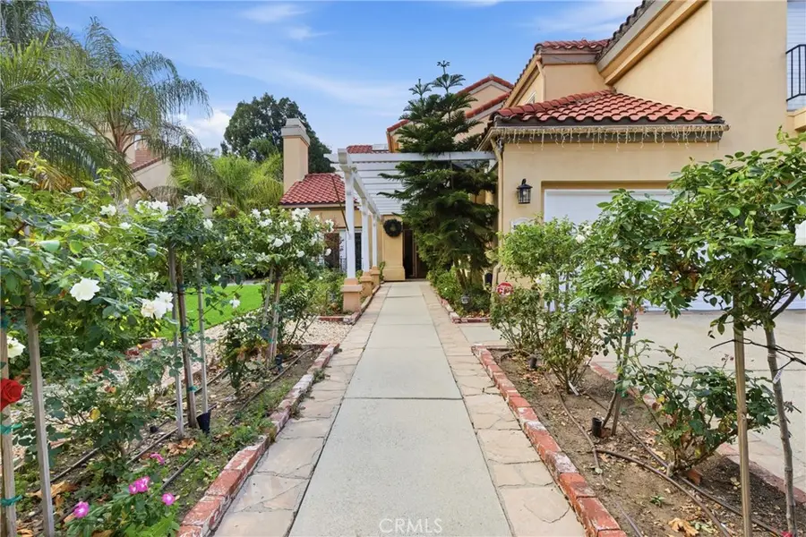 10925 Willowbrae, Chatsworth, CA 91311 - Image #3