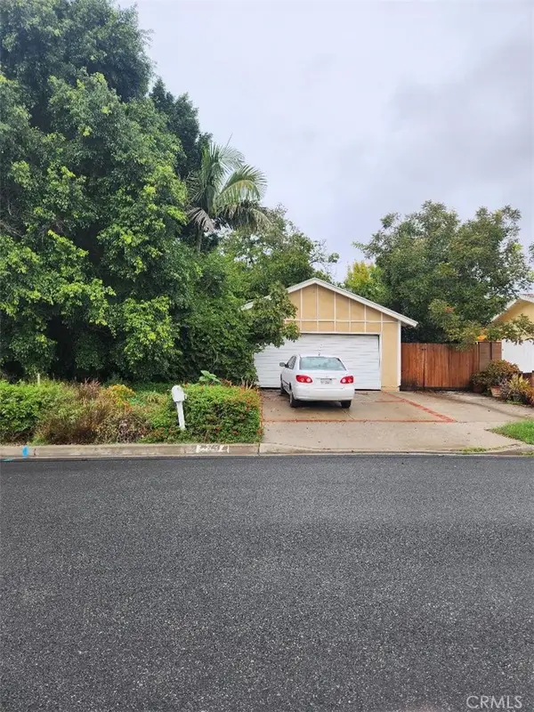 3297 Elmore, Simi Valley, CA 93063