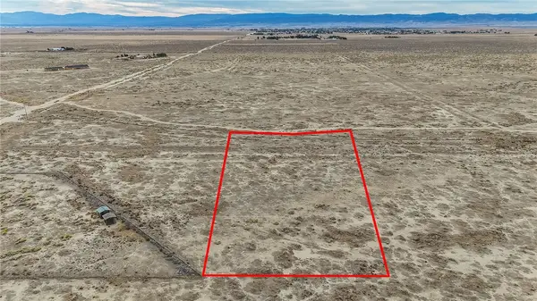 33 Antelope Hwy. A8, Lancaster, CA 93536