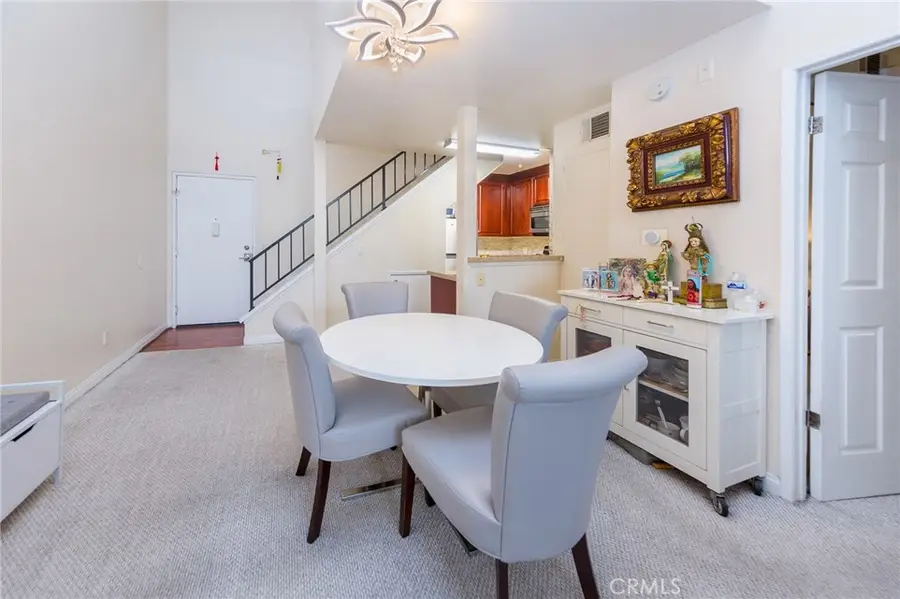 5515 Canoga Avenue #305, Woodland Hills, CA 91367 - Image #3