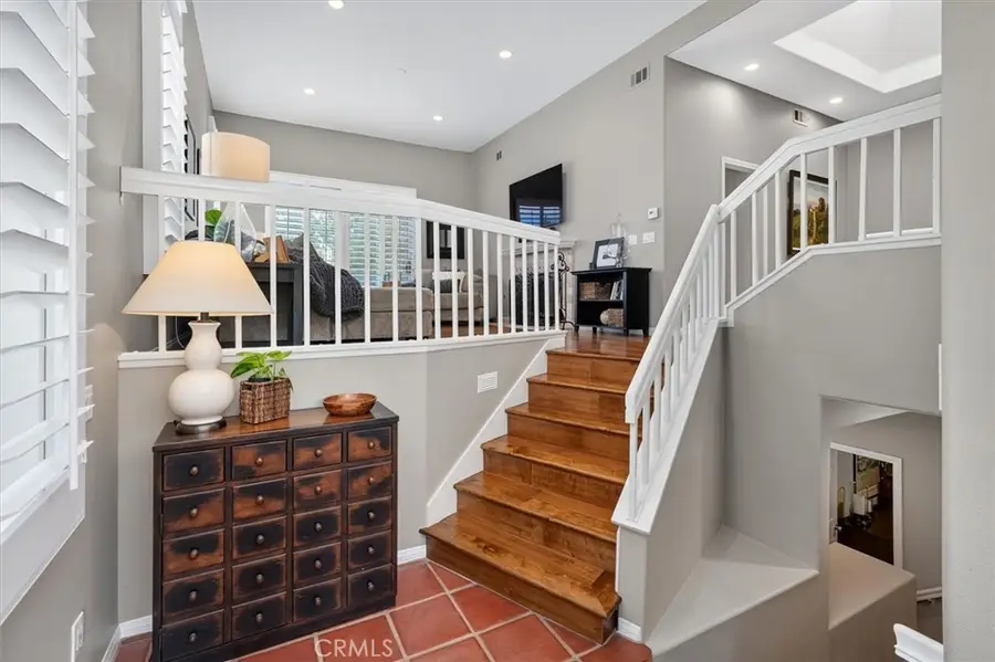 24402 Hampton Drive #B, Valencia, CA 91355 - Image #3