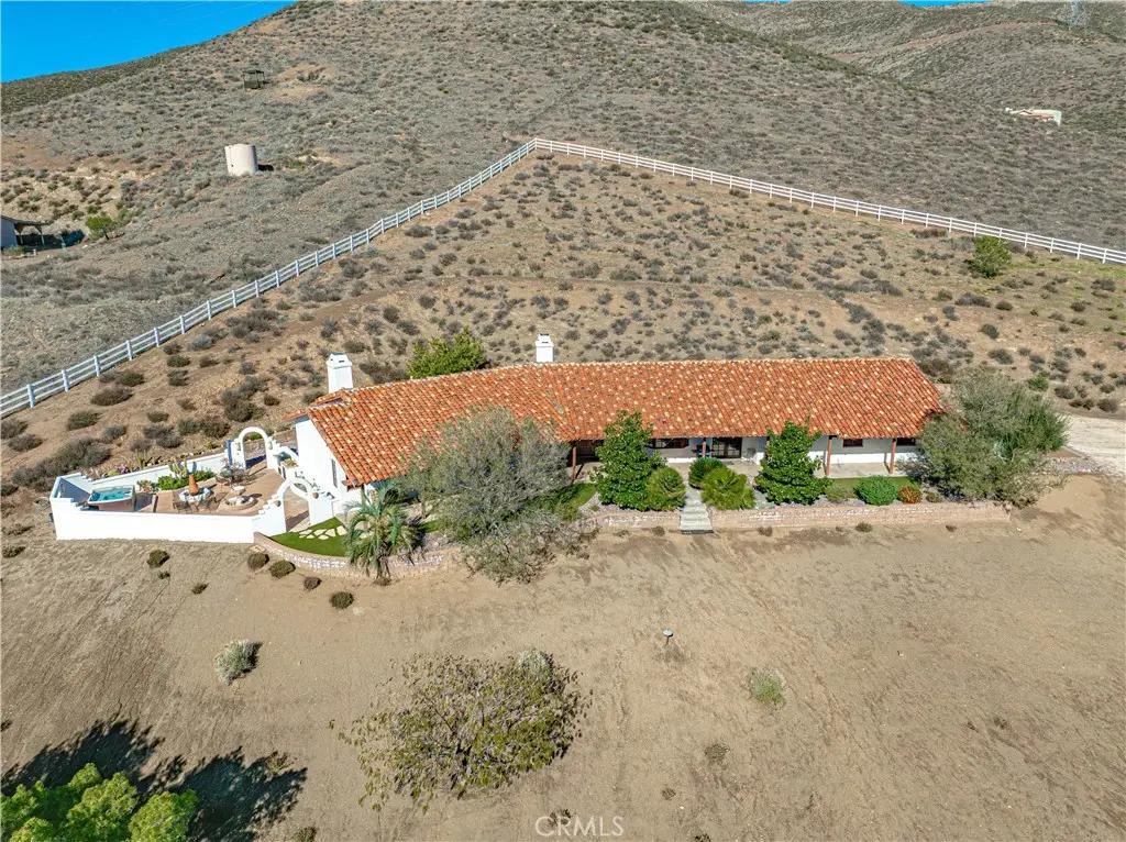 9435 Hierba, Agua Dulce, CA 91390 - Image #1