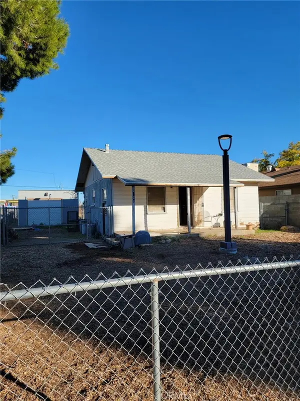 2824 Desert Street, Rosamond, CA 93560