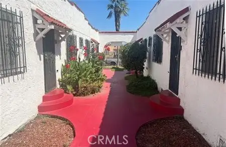 726 W 76th, Los Angeles, CA 90044 - Image #2