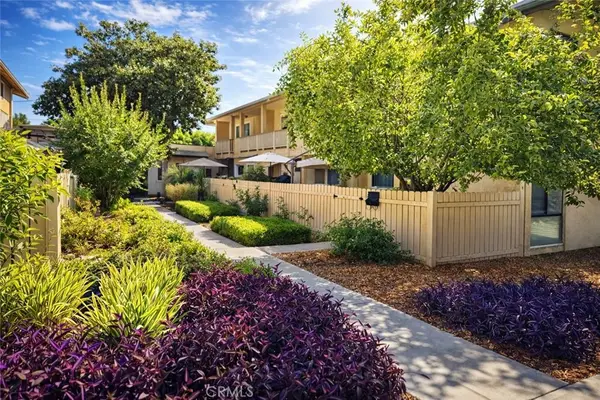 8060 Canby Avenue #2, Reseda, CA 91335