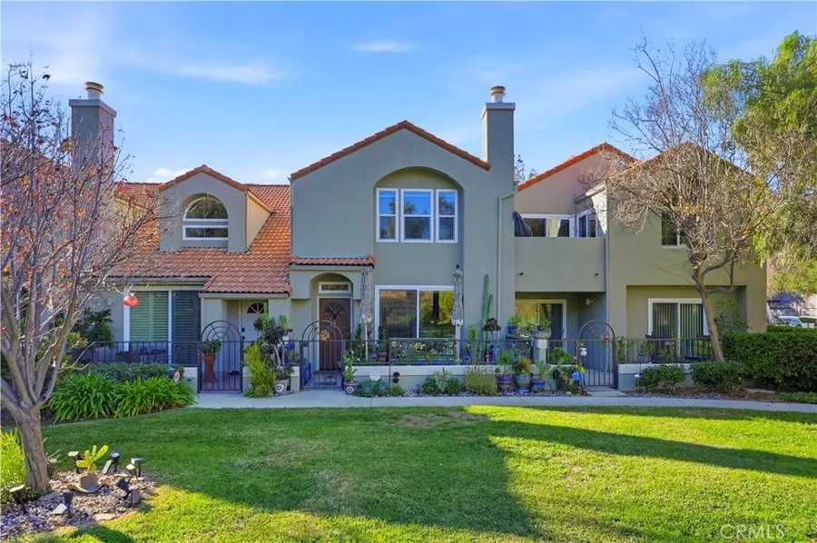 22350 Heritage Pass, Chatsworth, CA 91311 - Image #2