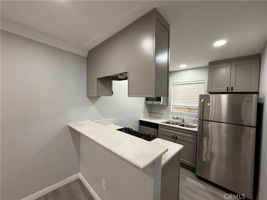 7035 Woodley #116, Van Nuys, CA 91406 - Image #3