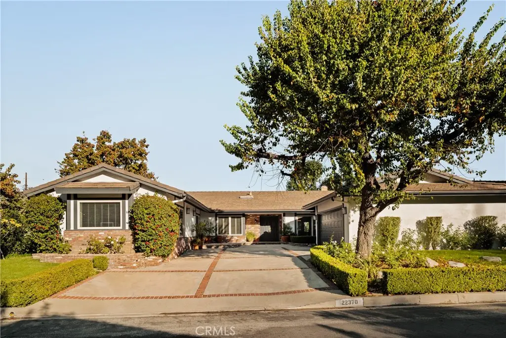 22370 Algunas Road, Woodland Hills, CA 91364 - #1