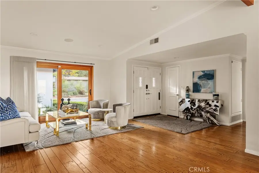 22370 Algunas Road, Woodland Hills, CA 91364 - #3