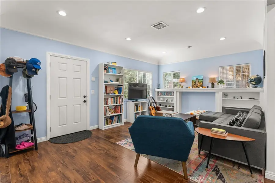 14835 Kittridge Street, Van Nuys, CA 91405 - Image #3